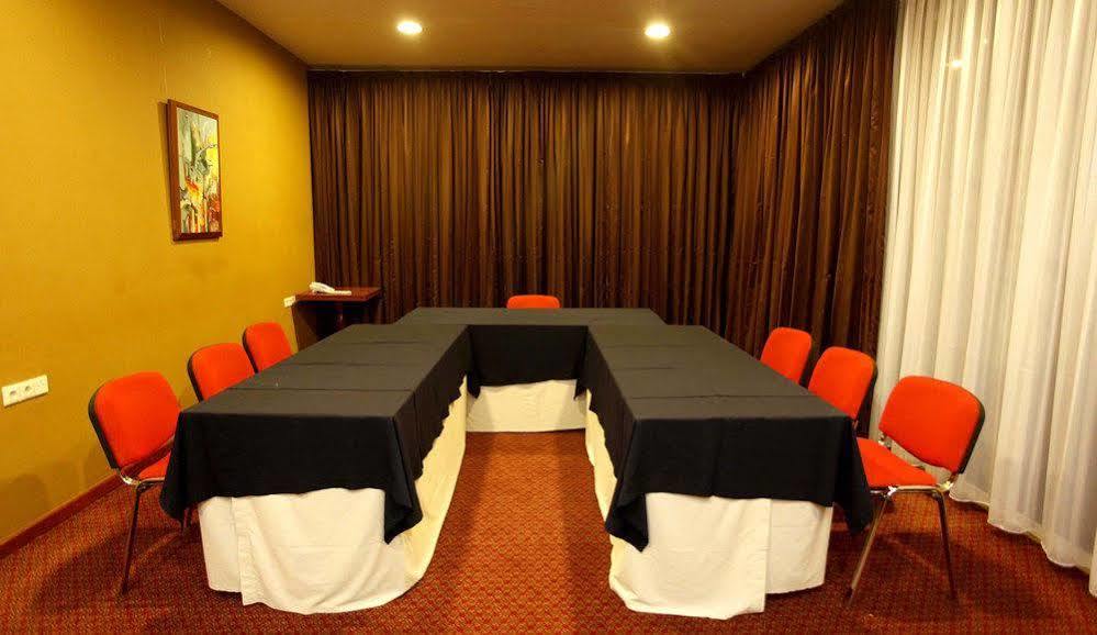 Hotel Elegance Nv Paramaribo Zewnętrze zdjęcie